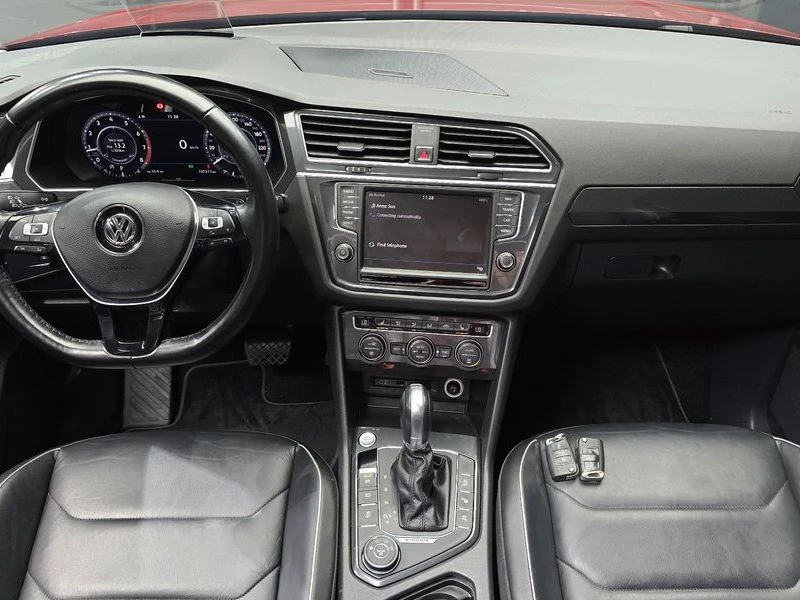 VW Tiguan 2.0 TSI 4Motion| 180к.с., снимка 7 - Автомобили и джипове - 56105092