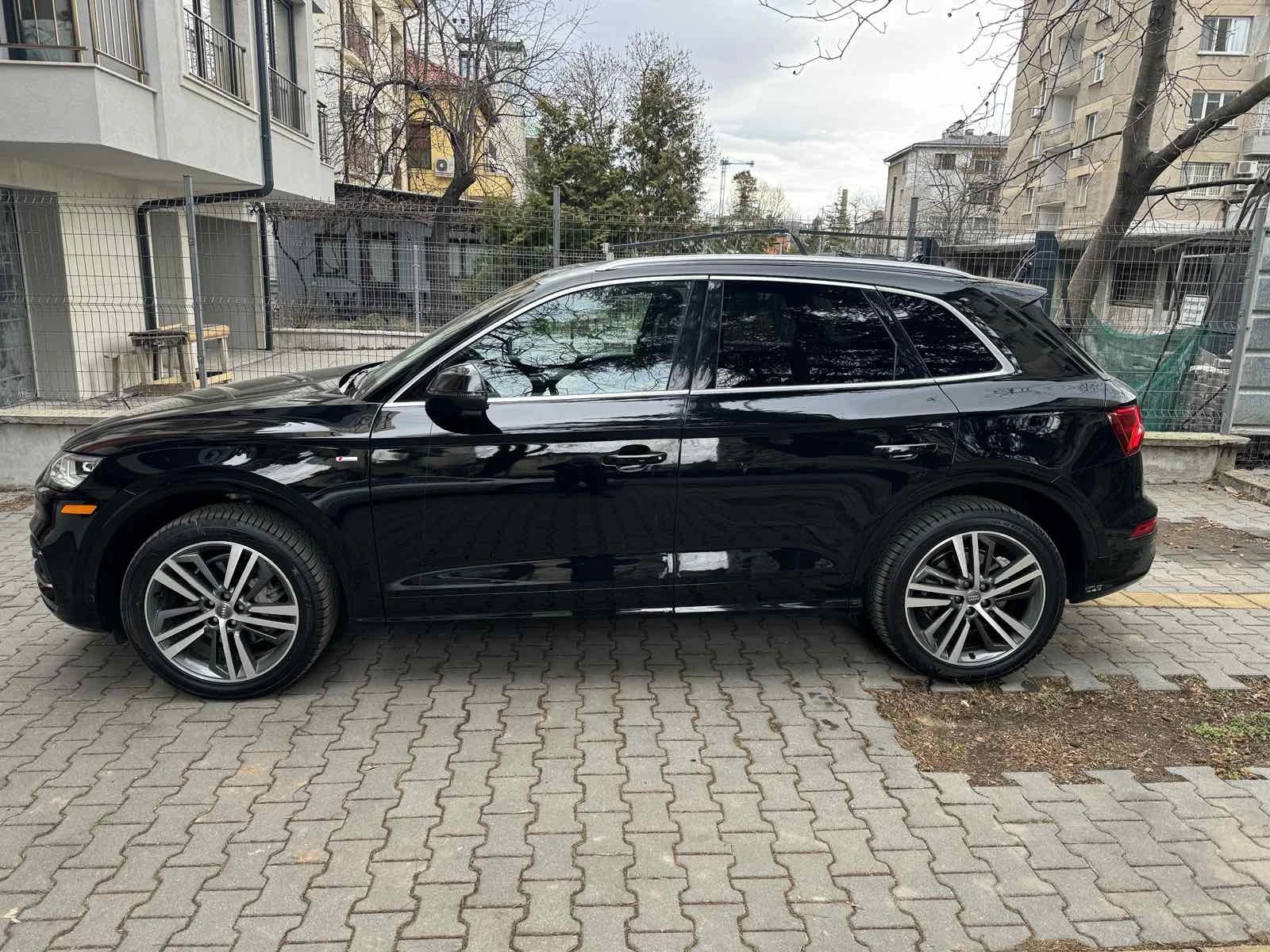 Audi Q5 2.0 TFSI S-LINE/ 360 CAMERA/ ОБДУХВАНЕ - изображение 3