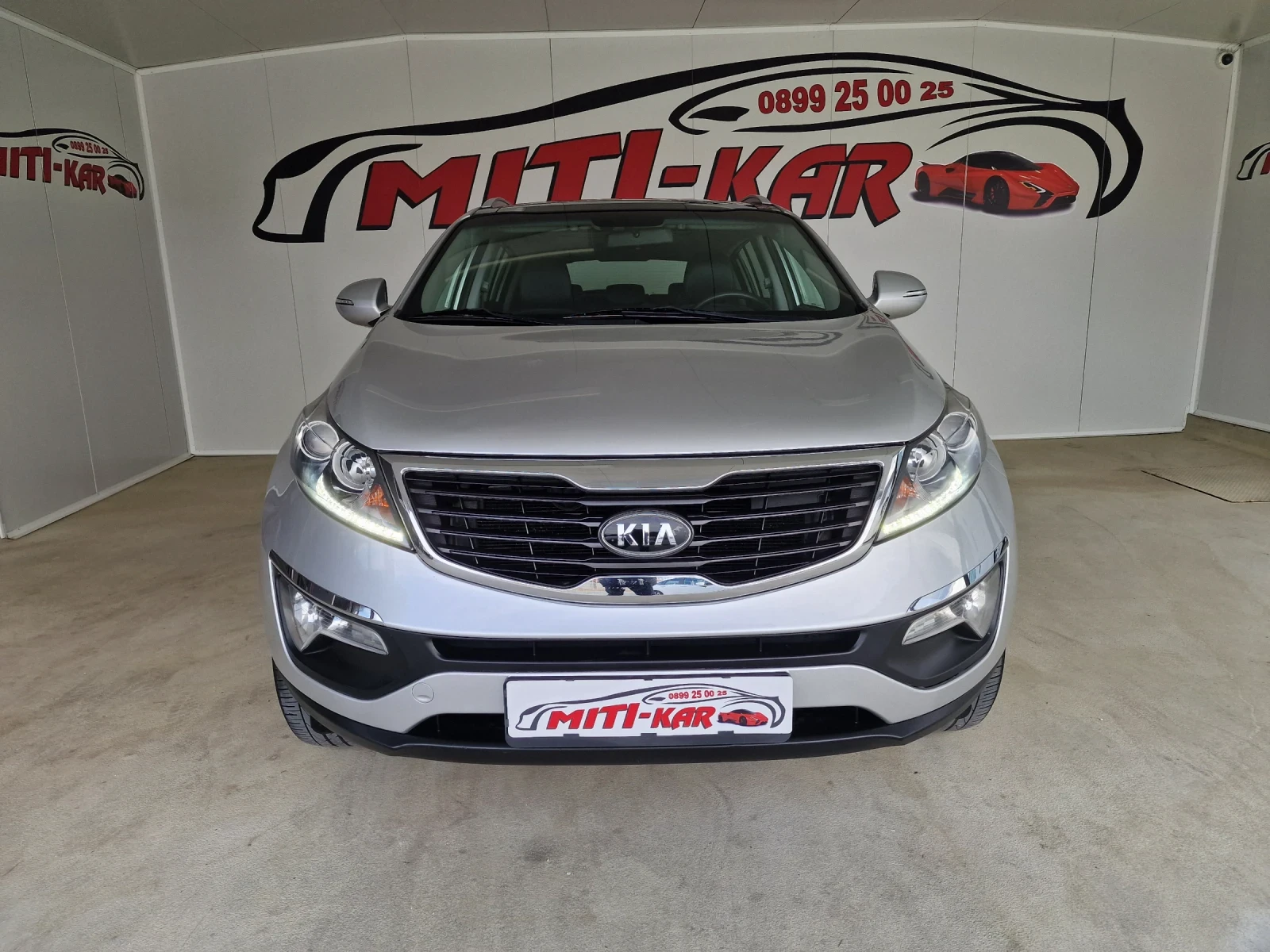 Kia Sportage 2.0 163kc 4x4 АВТОМАТ КОЖА КАМЕРА НАВИГАЦИЯ ПАНОРА | Mobile.bg — изображение 1