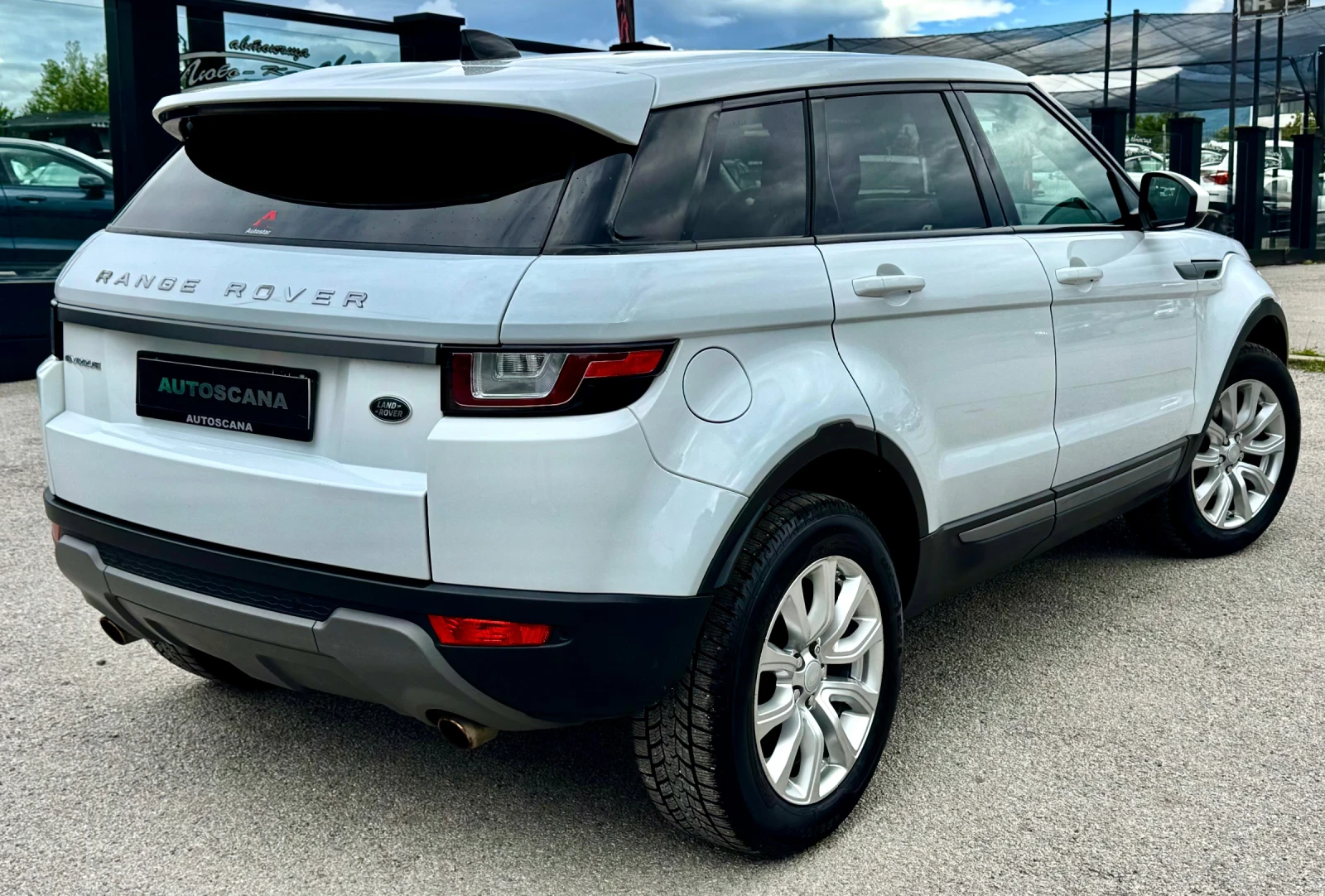 Land Rover Range Rover Evoque 2.0d-150kc.4X4 - изображение 5