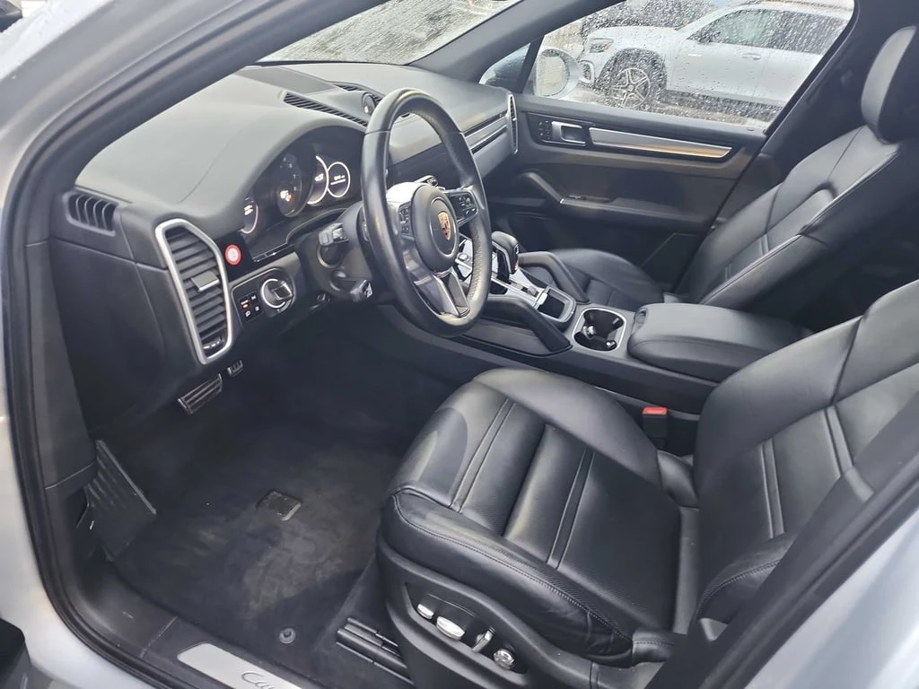 Porsche Cayenne 2019 S * CARFAX * БЕЗ ПЪРВОНАЧАЛНА ВНОСКА - изображение 7