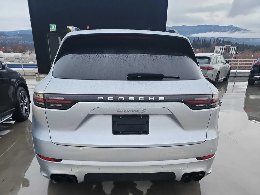 Porsche Cayenne 2019 S * CARFAX * БЕЗ ПЪРВОНАЧАЛНА ВНОСКА - изображение 5