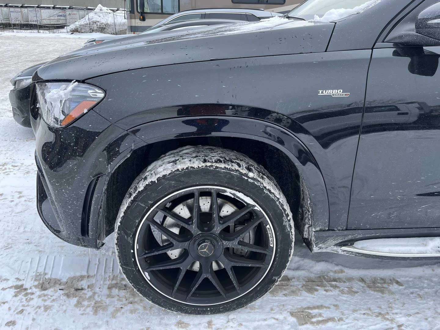 Mercedes-Benz GLE 53 4MATIC Night Package EQ Boost - изображение 8