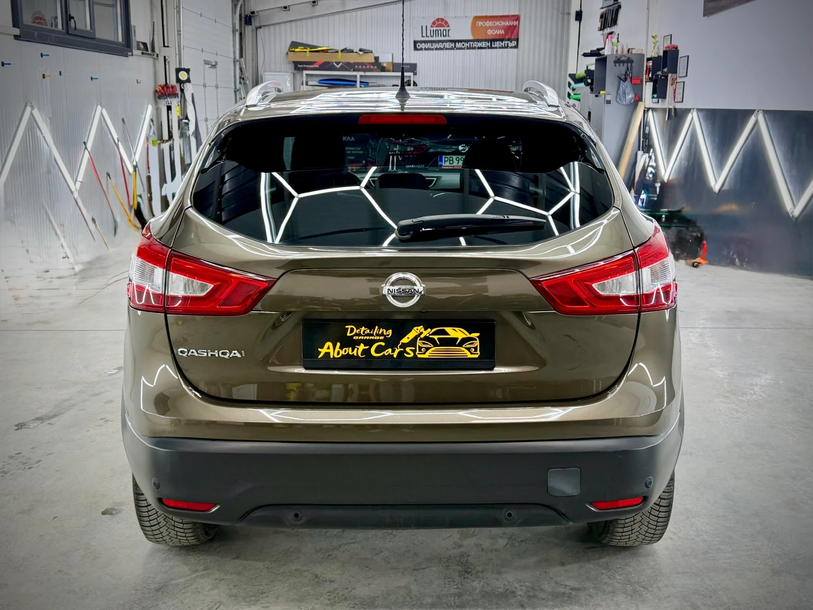 Nissan Qashqai 1.6dci* 4x4* TEKNA* Панорама* Кожа* Нави* Подгрев* - изображение 5