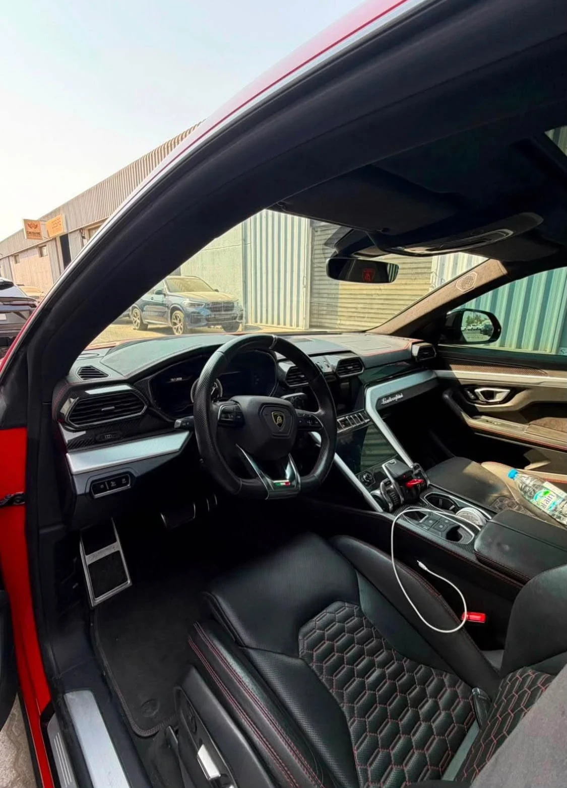 Lamborghini Urus V8, снимка 4 - Автомобили и джипове - 56011970