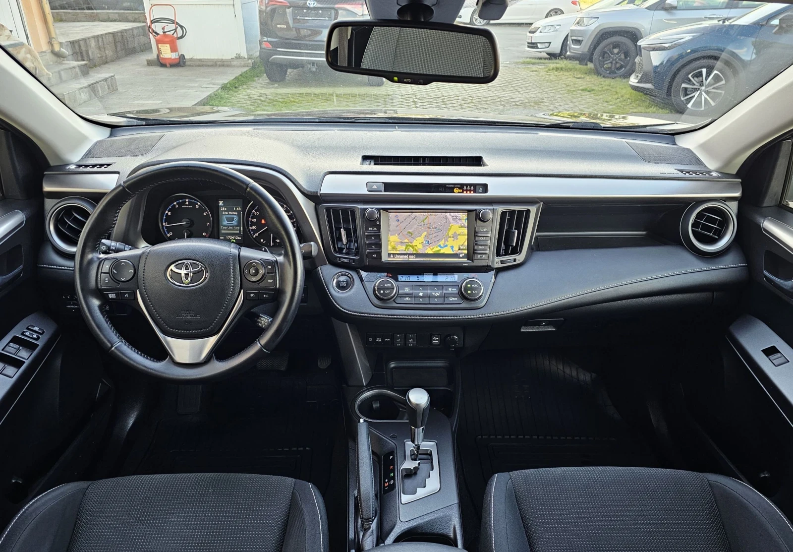 Toyota Rav4 2.0 AWD Edition S Facelift Дистроник Камера, снимка 11 - Автомобили и джипове - 54714732