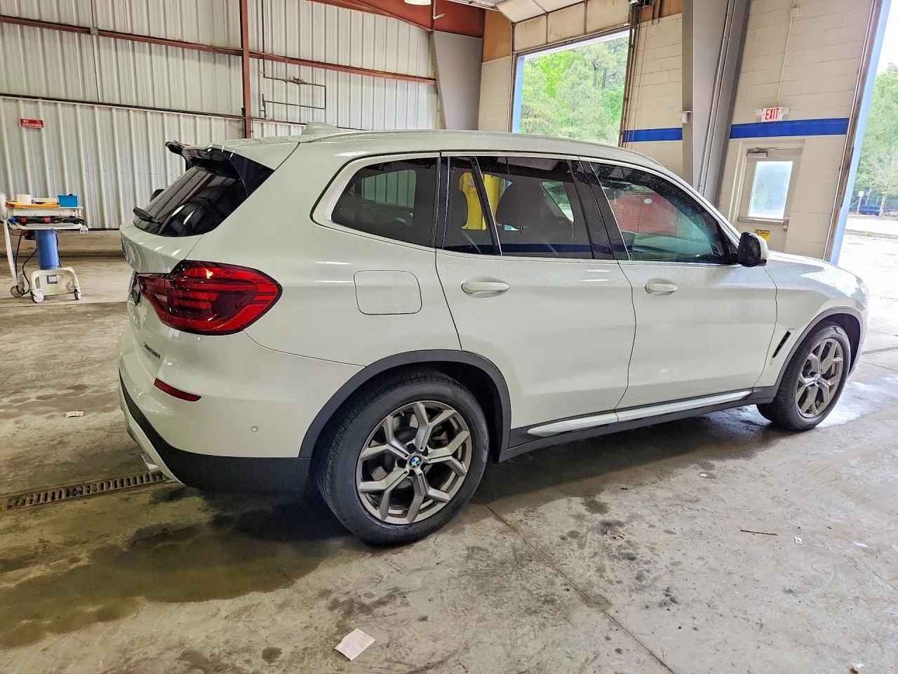 BMW X3 2.0l xDrive30I, снимка 3 - Автомобили и джипове - 55093520