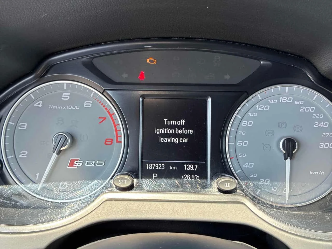 Audi SQ5 * 3.0T Dynamic Edition * CARFAX * КЛИП НА МОТОРА *, снимка 8 - Автомобили и джипове - 55514535