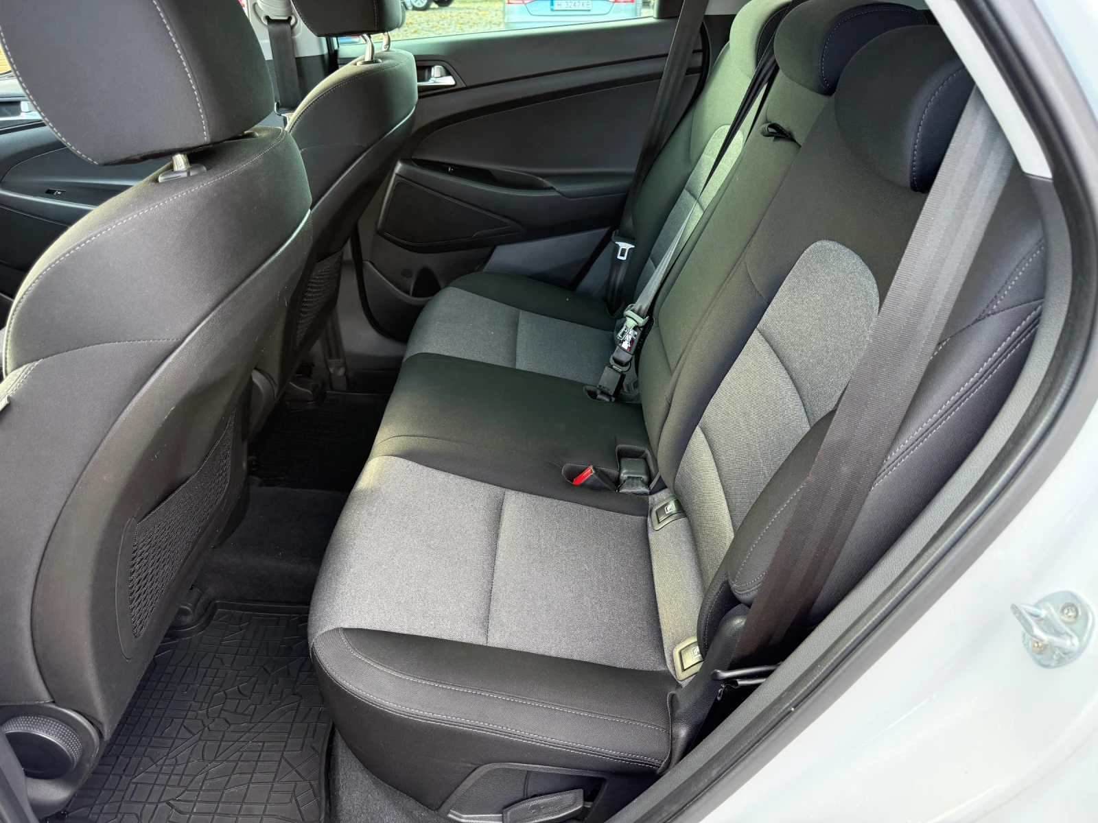 Hyundai Tucson 1.6 CRDI | ��� | �TEO | Mobile.bg � ����������� 12