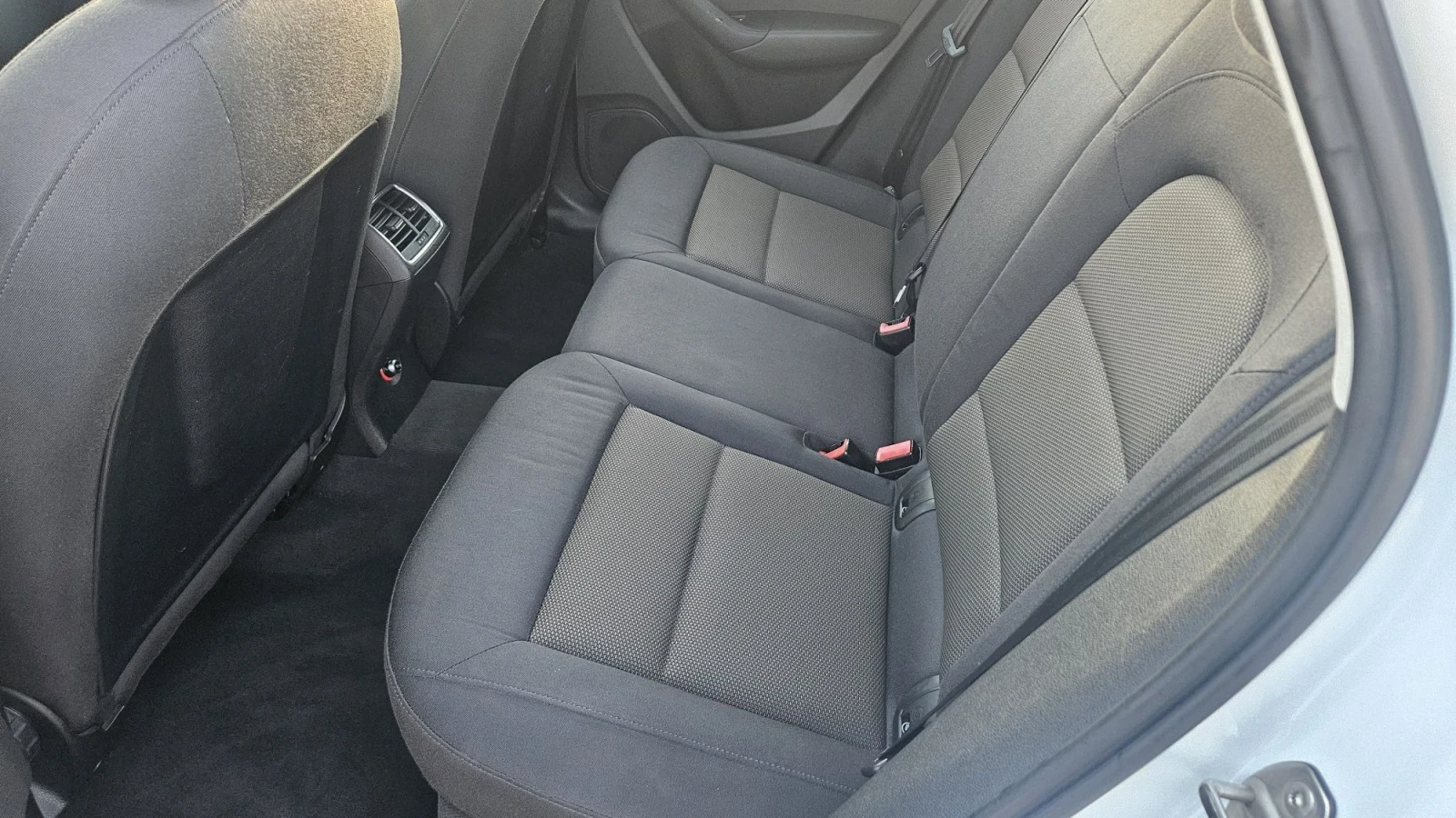 Audi Q3 2.0 TDI..QUATTRO , снимка 9 - Автомобили и джипове - 56638670