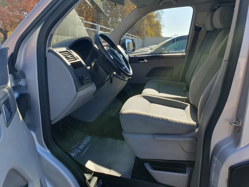 VW Caravelle 94000 km/9-MECTA, снимка 9 - Бусове и автобуси - 52411826