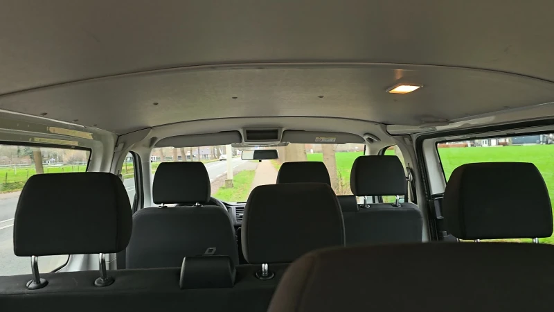 VW Transporter Т6  в ТОП СЪСТОЯНИЕ , снимка 15 - Бусове и автобуси - 52886081