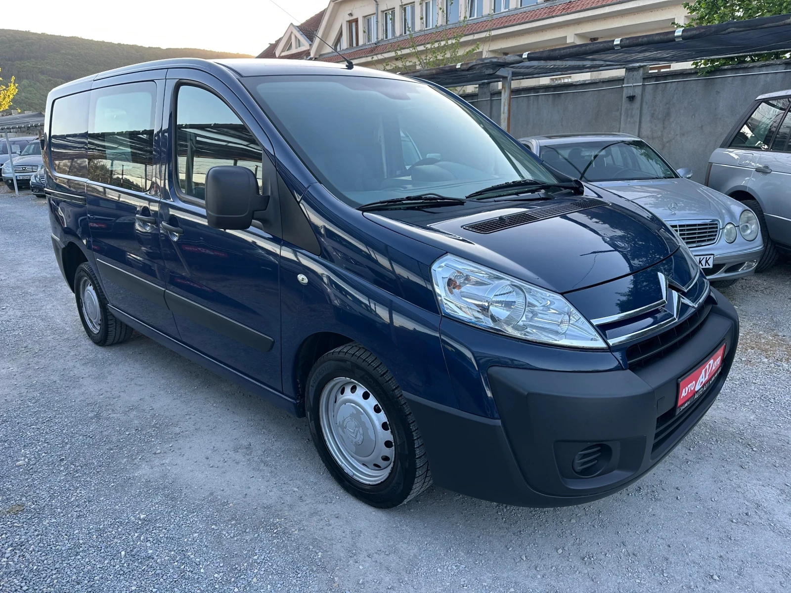 Citroen Jumpy 2, 0 HDIF-120k.c. 2+ 1 места - изображение 2