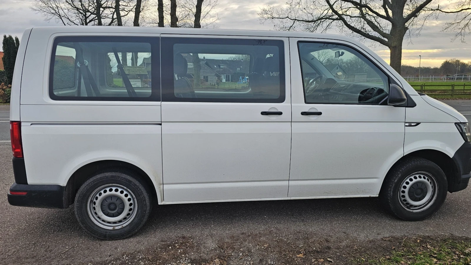 VW Transporter Т6  в ТОП СЪСТОЯНИЕ  - изображение 5