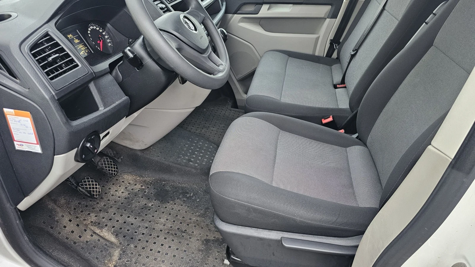 VW Transporter Т6  в ТОП СЪСТОЯНИЕ  - изображение 9