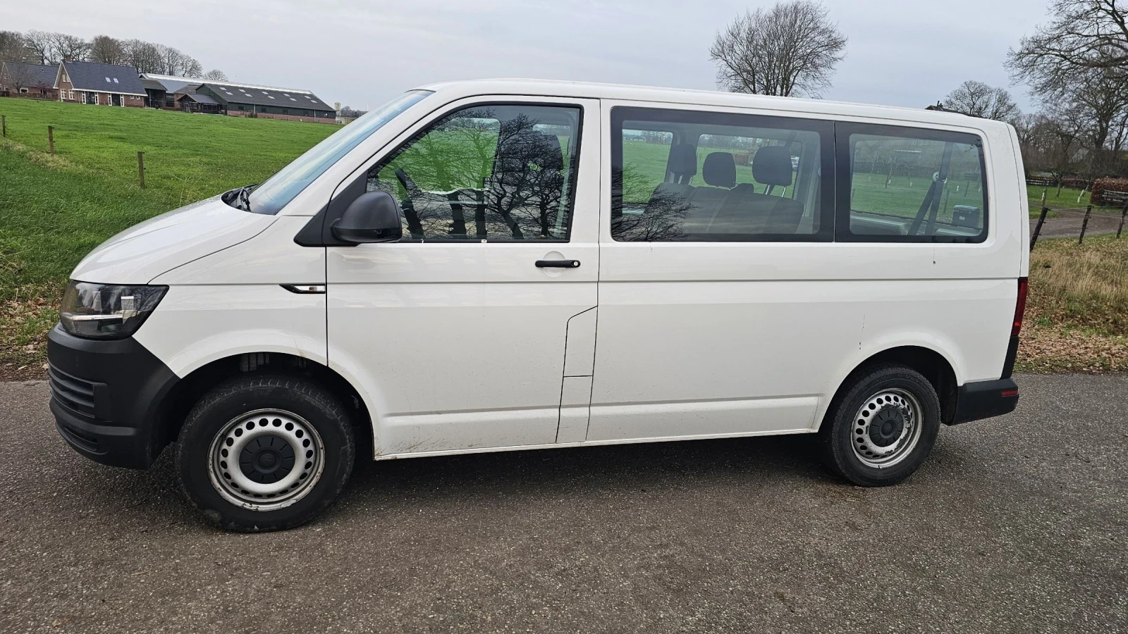 VW Transporter Т6  в ТОП СЪСТОЯНИЕ  - изображение 6