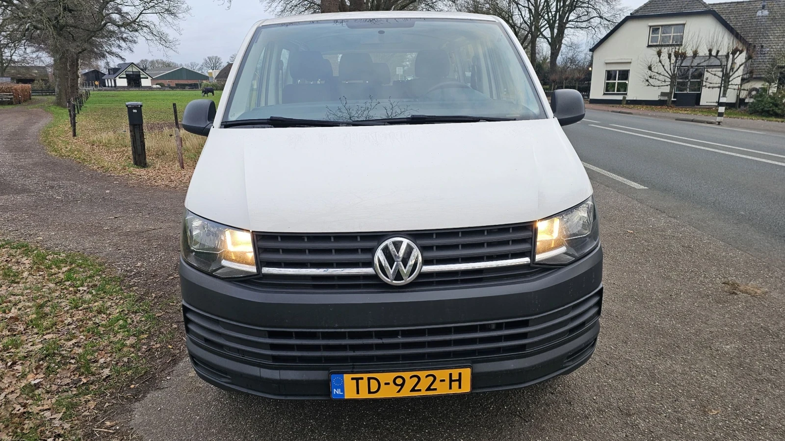 VW Transporter Т6  в ТОП СЪСТОЯНИЕ  - изображение 8