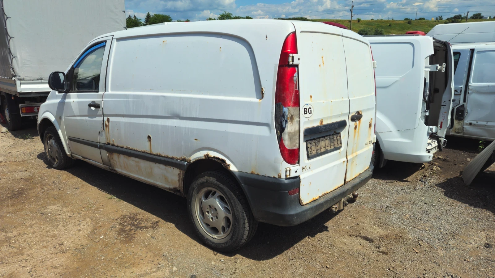 Mercedes-Benz Vito 2.2cdi/на части , снимка 3 - Бусове и автобуси - 54975505