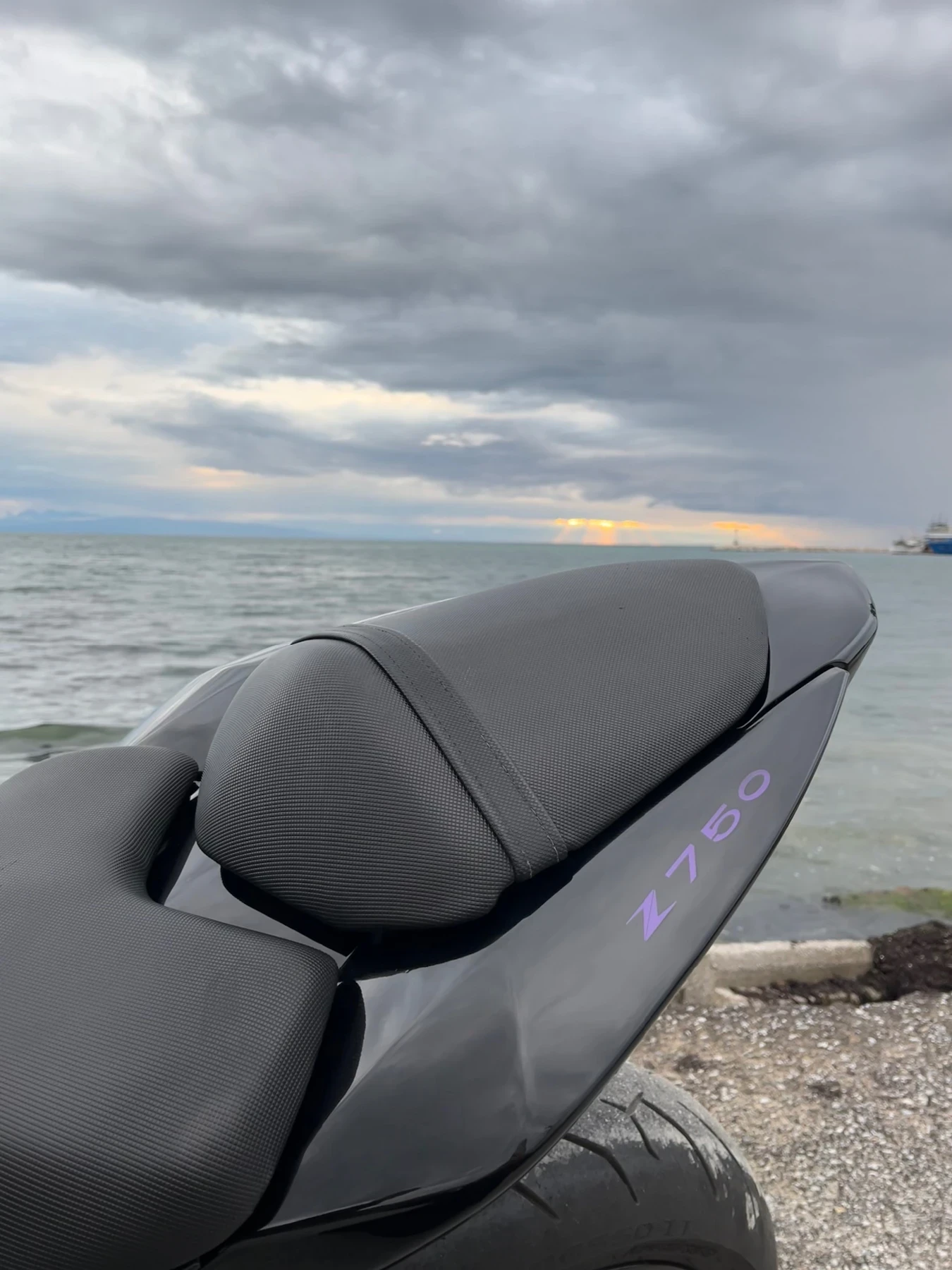 Kawasaki Z, снимка 8 - Мотоциклети и мототехника - 53905720