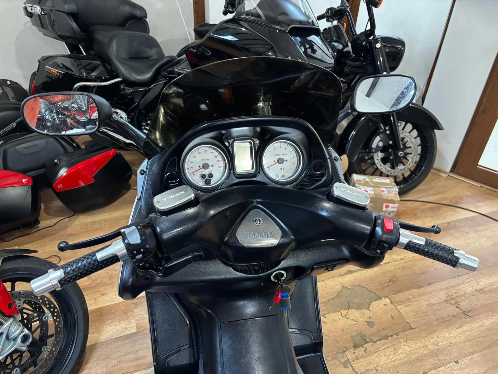 Yamaha T-max  500, снимка 14 - Мотоциклети и мототехника - 54651452