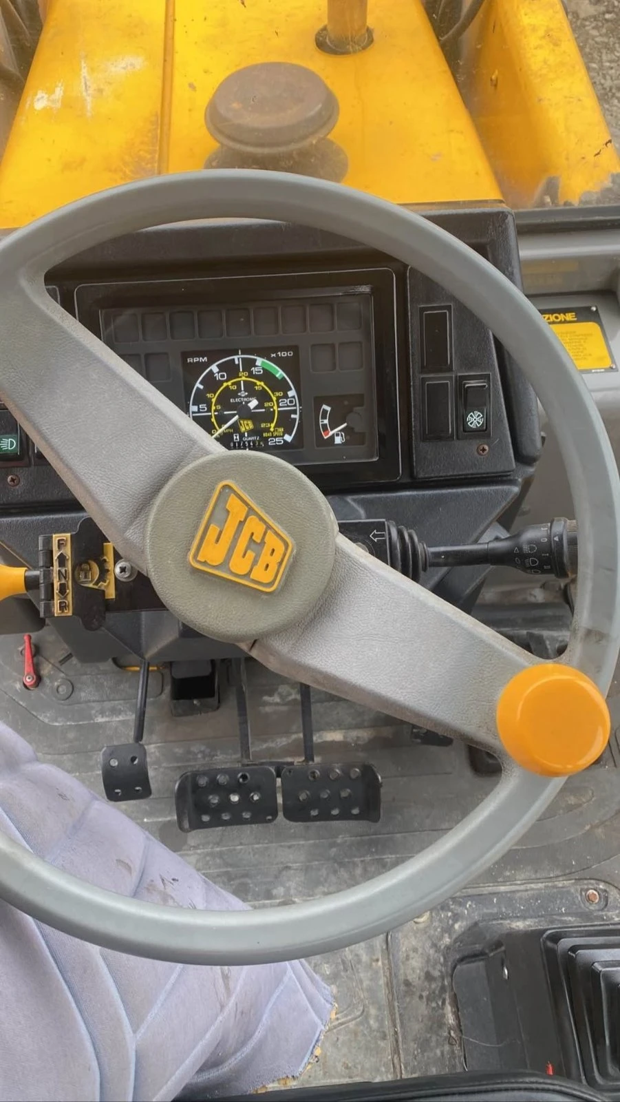 Багер JCB 3CX - изображение 5