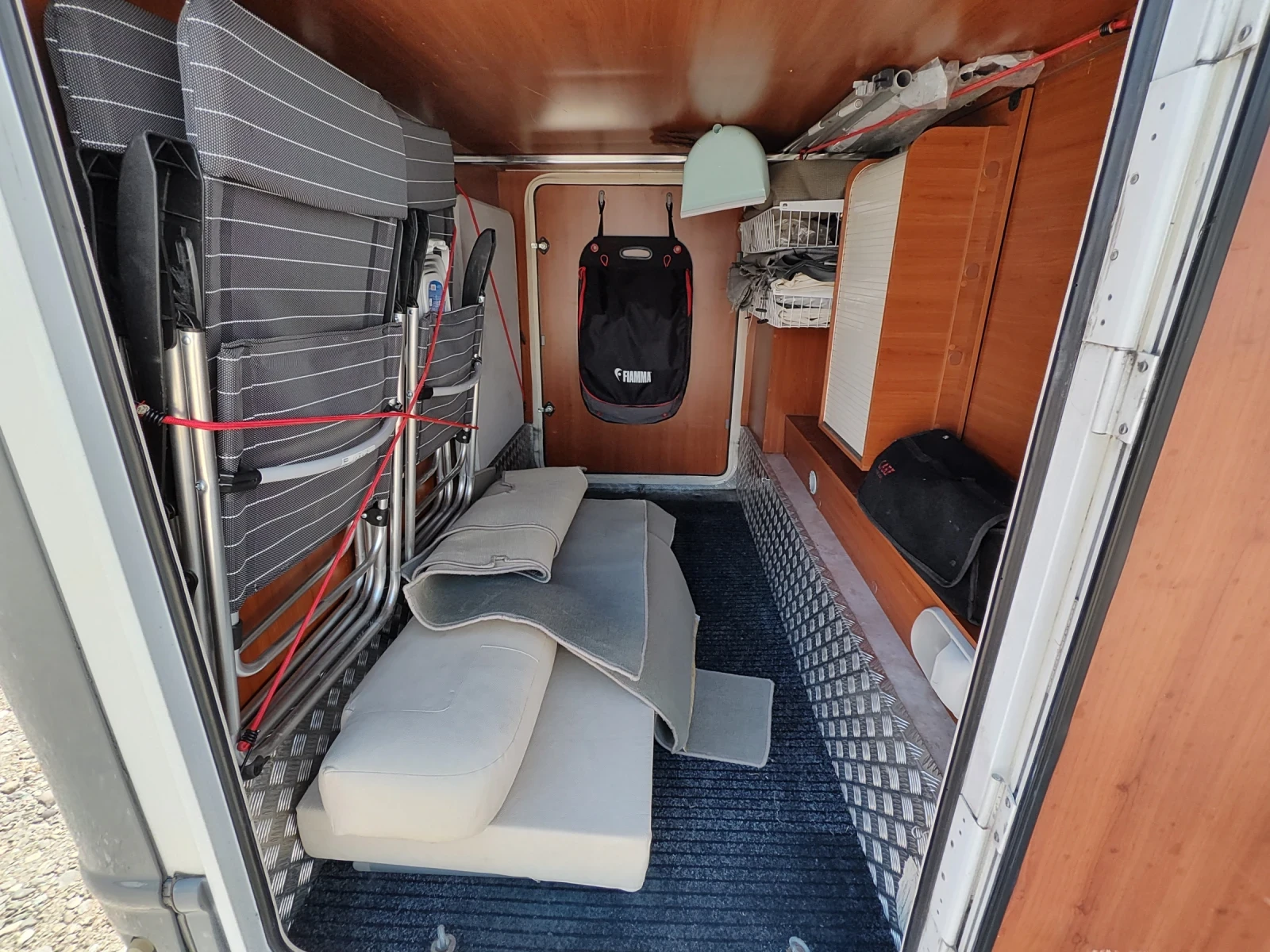 Кемпер Mobilvetta M 600, снимка 15 - Каравани и кемпери - 56016954