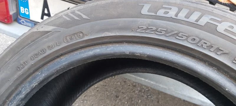 Гуми Зимни 225/50R17, снимка 6 - Гуми и джанти - 33068889