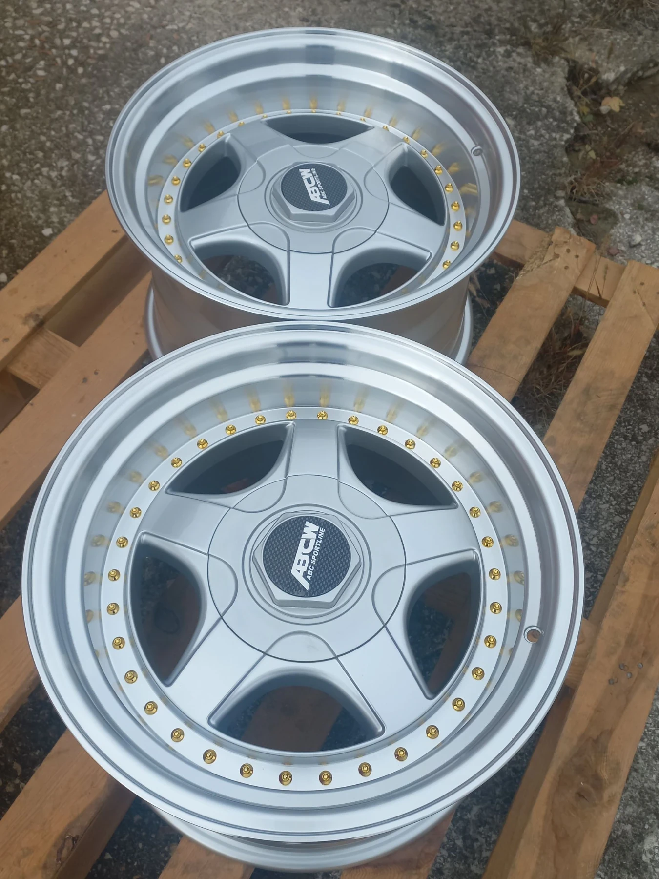 ������ �� BMW | Mobile.bg � ����������� 7