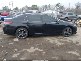 Toyota Camry SE, снимка 12