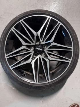 Kia Stinger * 2 КЛЮЧА * BREMBO * H/K * ДИСТРОНИК * ОБДУХВАНЕ, снимка 11