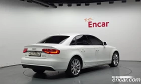 Audi A4 30 TDI Dynamic B8, снимка 2