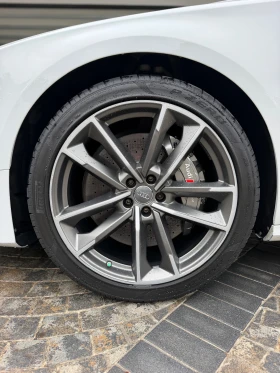 Audi S8 plus, снимка 3