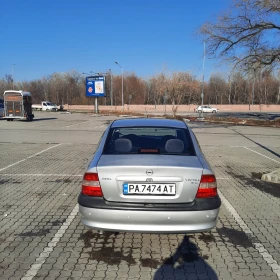 Opel Vectra 1.8/16v/115кс-Газ, снимка 4