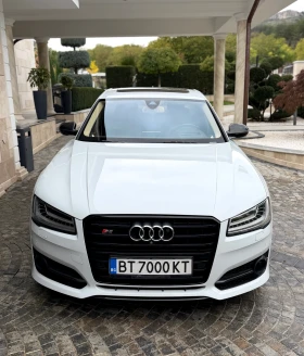 Audi S8 plus