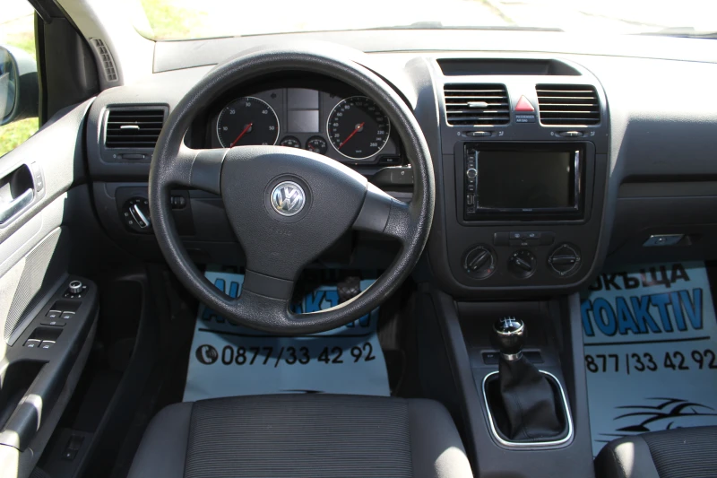 VW Golf 1.9TDI 90кс, снимка 9 - Автомобили и джипове - 47403422