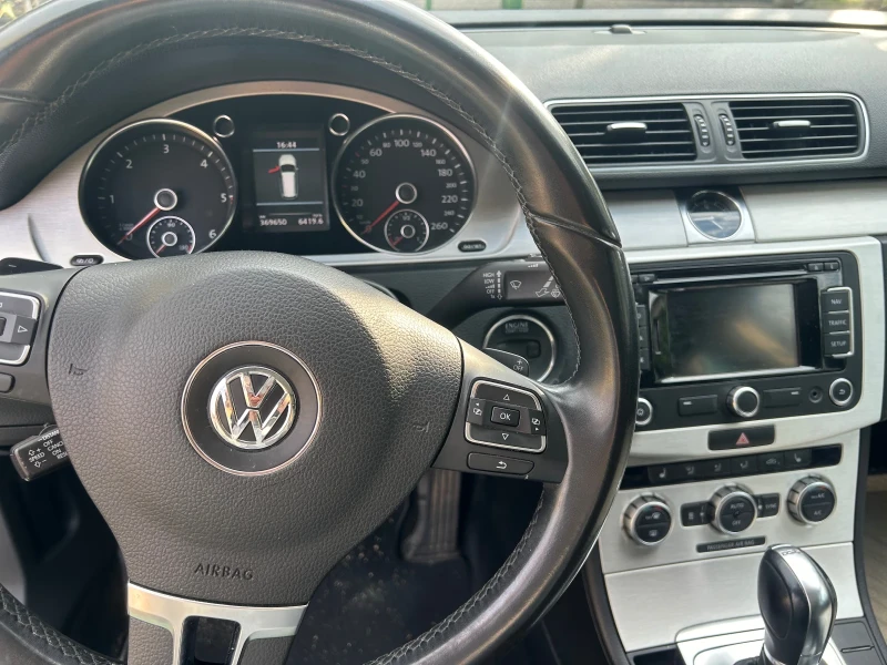 VW Passat 140 к.с, снимка 4 - Автомобили и джипове - 47820250