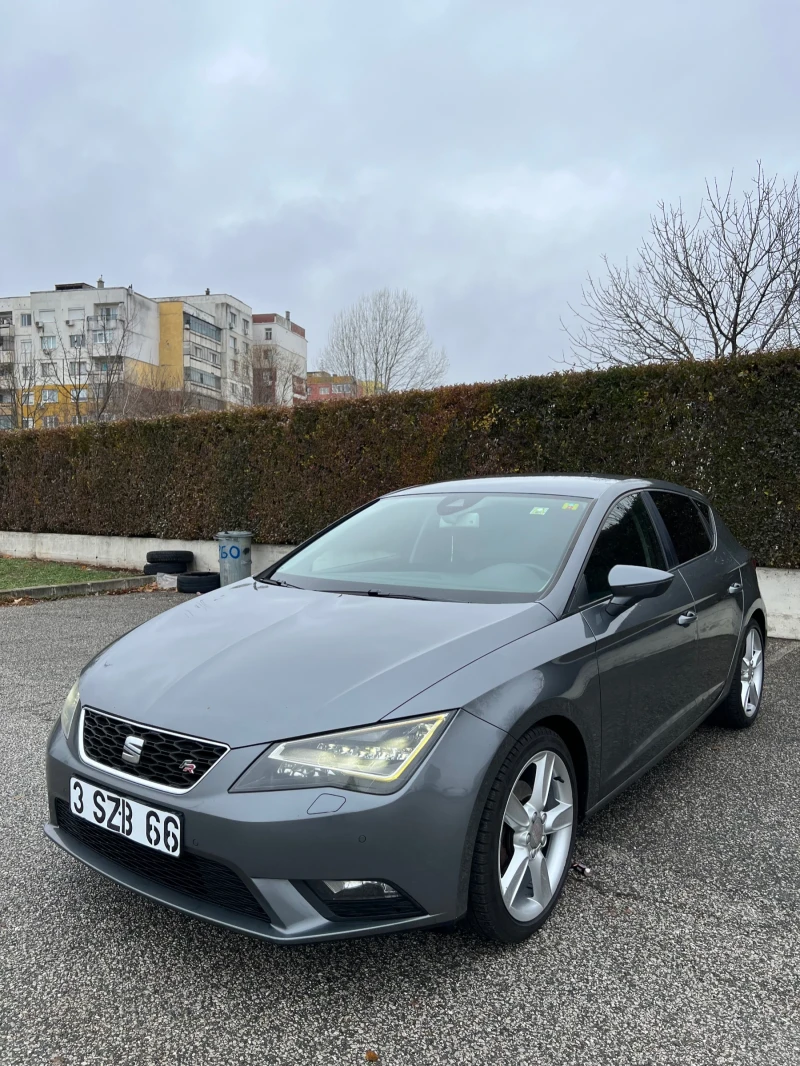 Seat Leon 1.6 TDI FR, снимка 2 - Автомобили и джипове - 48221208