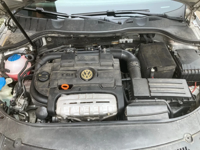 VW Passat, снимка 7 - Автомобили и джипове - 48292614