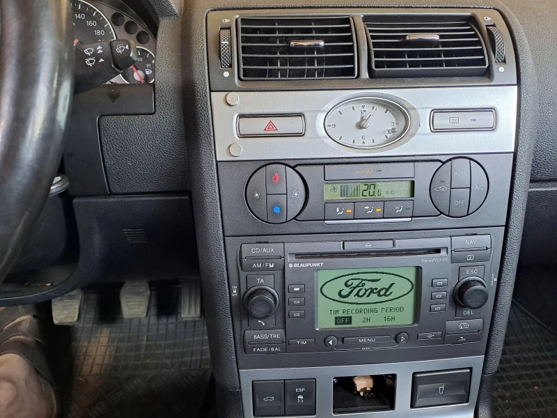 Ford Mondeo Mondeo Ghia, снимка 5 - Автомобили и джипове - 48976309