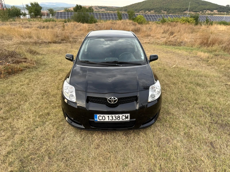 Toyota Auris, снимка 13 - Автомобили и джипове - 52371932