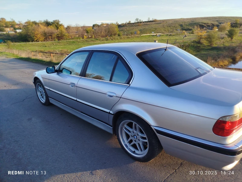 BMW 730, снимка 4 - Автомобили и джипове - 52395981