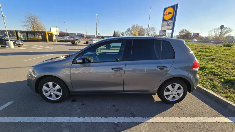 VW Golf, снимка 6 - Автомобили и джипове - 52533689