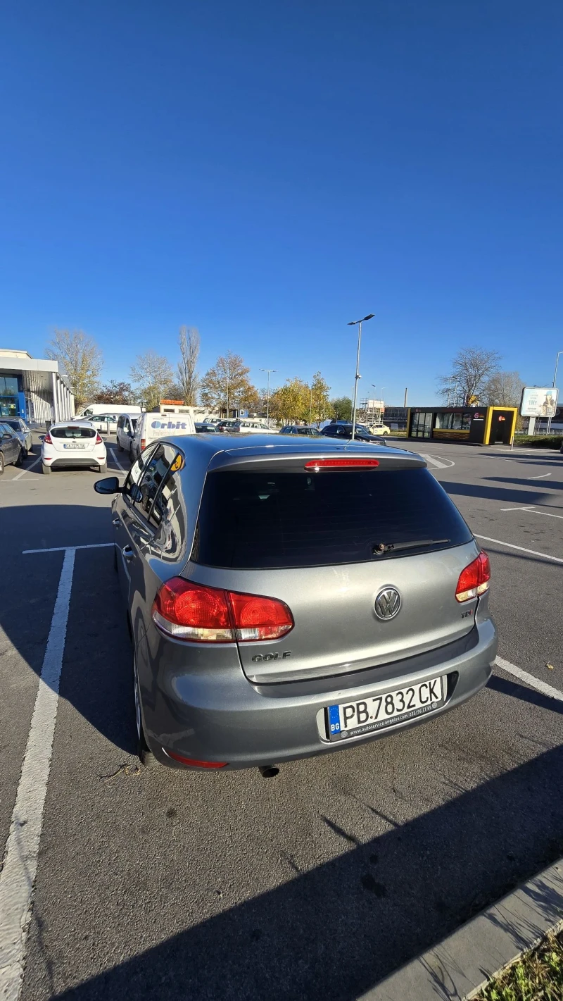 VW Golf, снимка 2 - Автомобили и джипове - 52533689