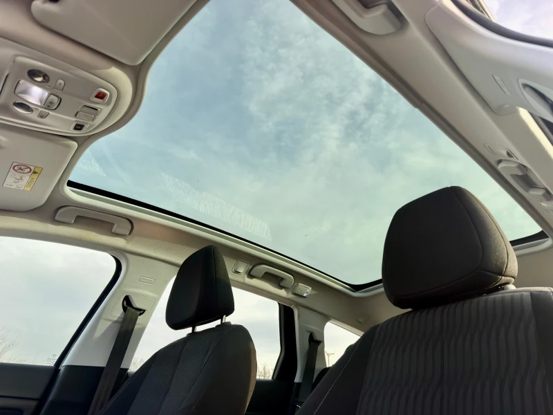 Peugeot 308 2.0 Blue-HDI 150к.с, снимка 12 - Автомобили и джипове - 52550470