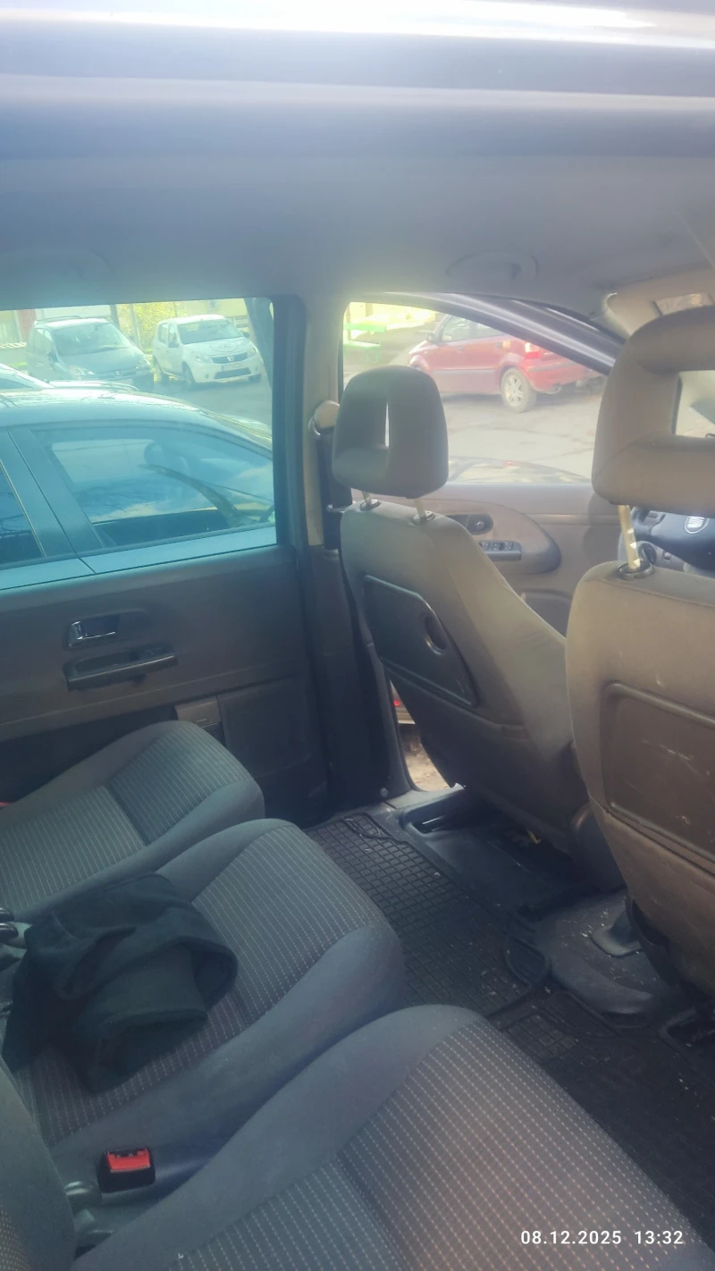 Seat Alhambra, снимка 10 - Автомобили и джипове - 52694063