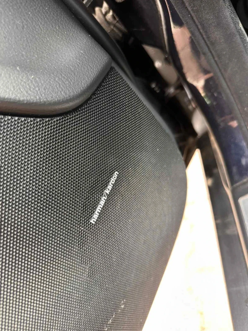 Mercedes-Benz C 200, снимка 12 - Автомобили и джипове - 53129003