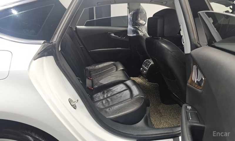 Audi A7, снимка 12 - Автомобили и джипове - 53205614
