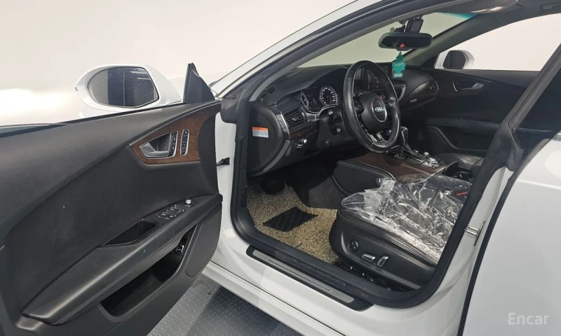 Audi A7, снимка 10 - Автомобили и джипове - 53205614