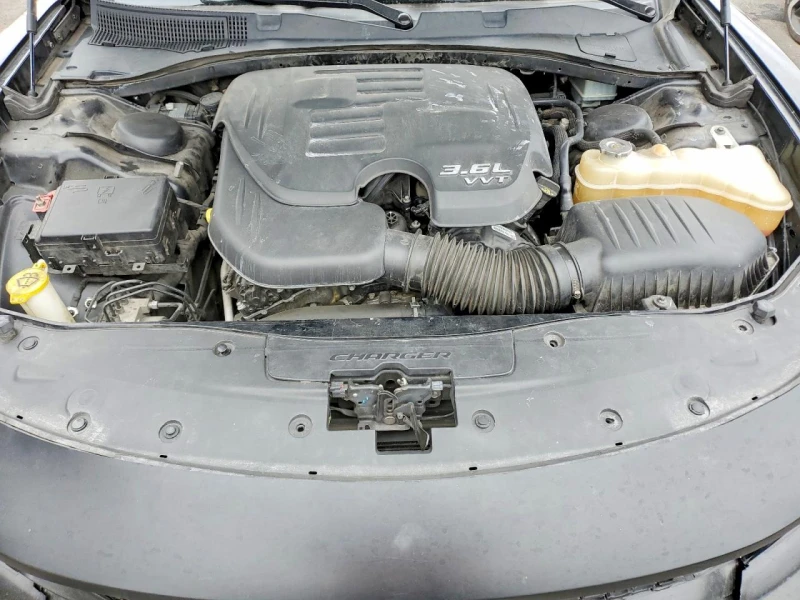 Dodge Charger 3.6 GT Sport Pack CAM CARPLAY LED, снимка 11 - Автомобили и джипове - 53597179