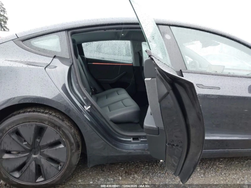 Tesla Model 3 Long Range Rear-Wheel Drive/Standard Rear-Wheel Dr, снимка 8 - Автомобили и джипове - 53600528